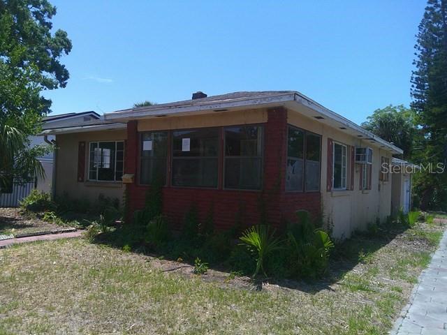 Image 3 of 29 For 2040 22nd Avenue S
