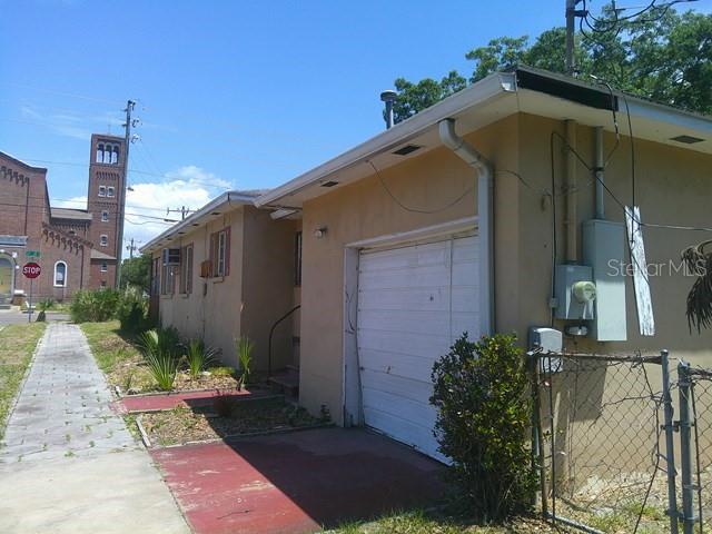 Image 6 of 29 For 2040 22nd Avenue S