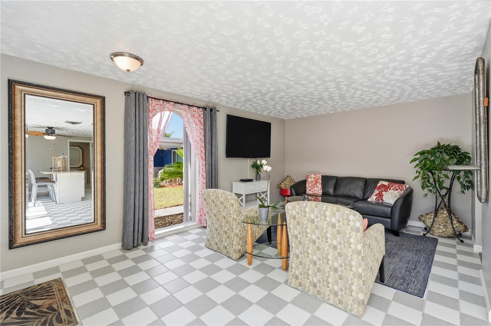 Image 13 of 78 For 12821 4th Isle