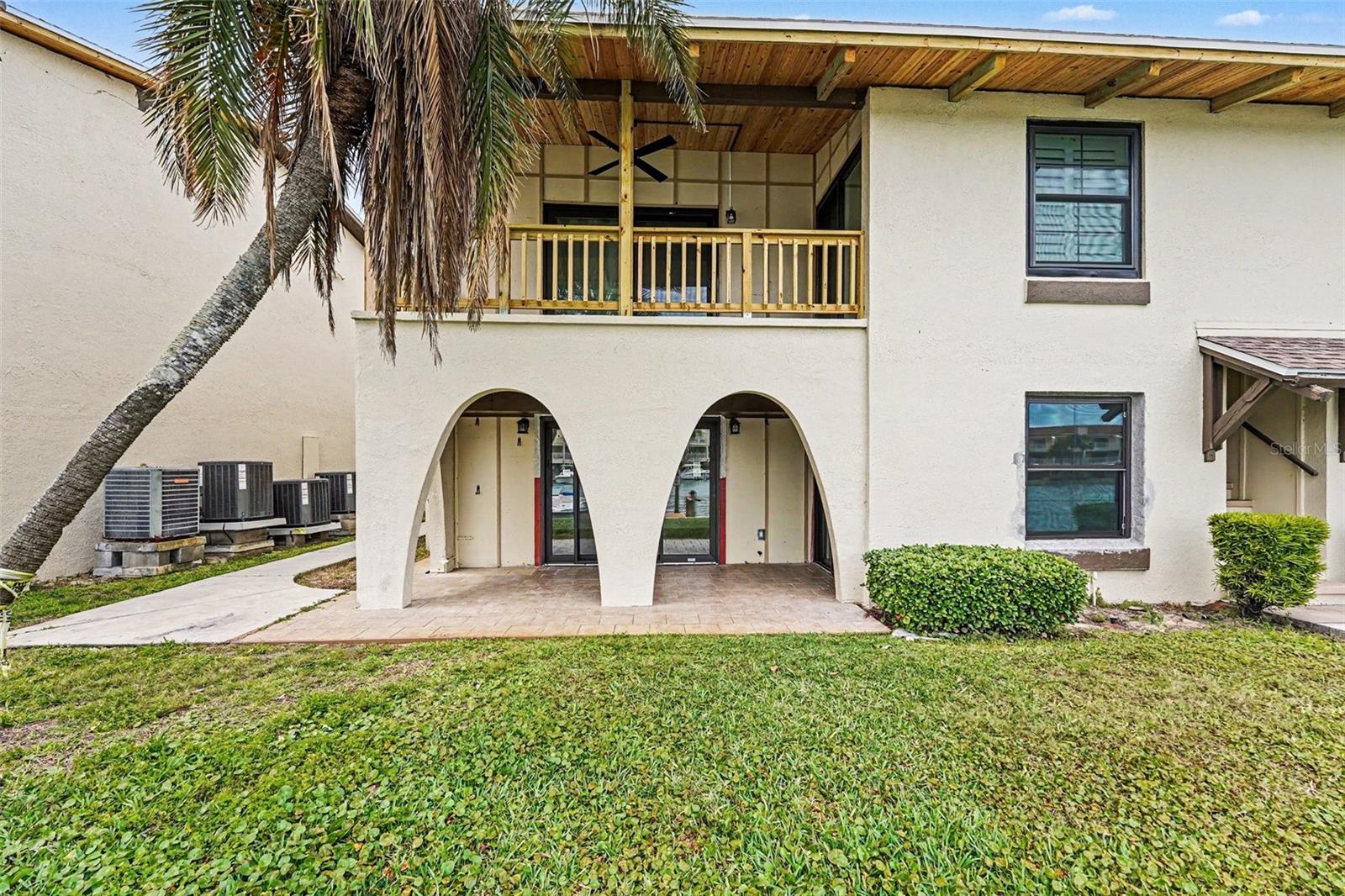 Image 16 of 18 For 546 Plaza Seville Court 85