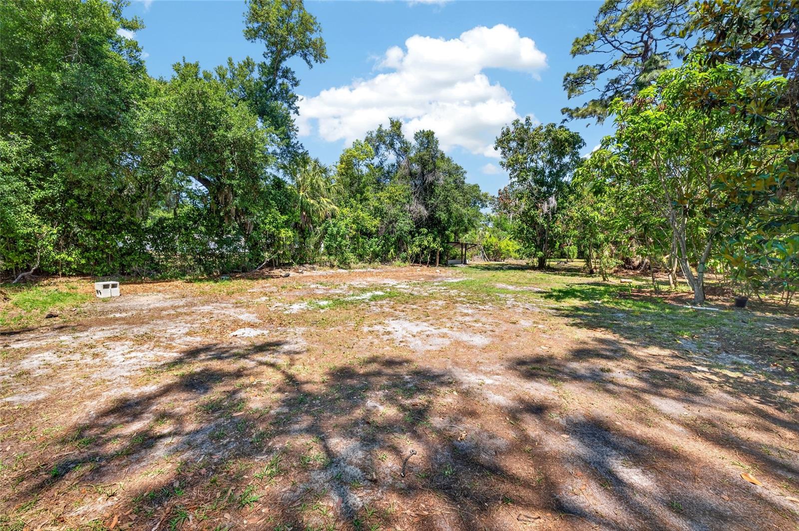 Image 41 of 48 For 4725 Tuttle Avenue