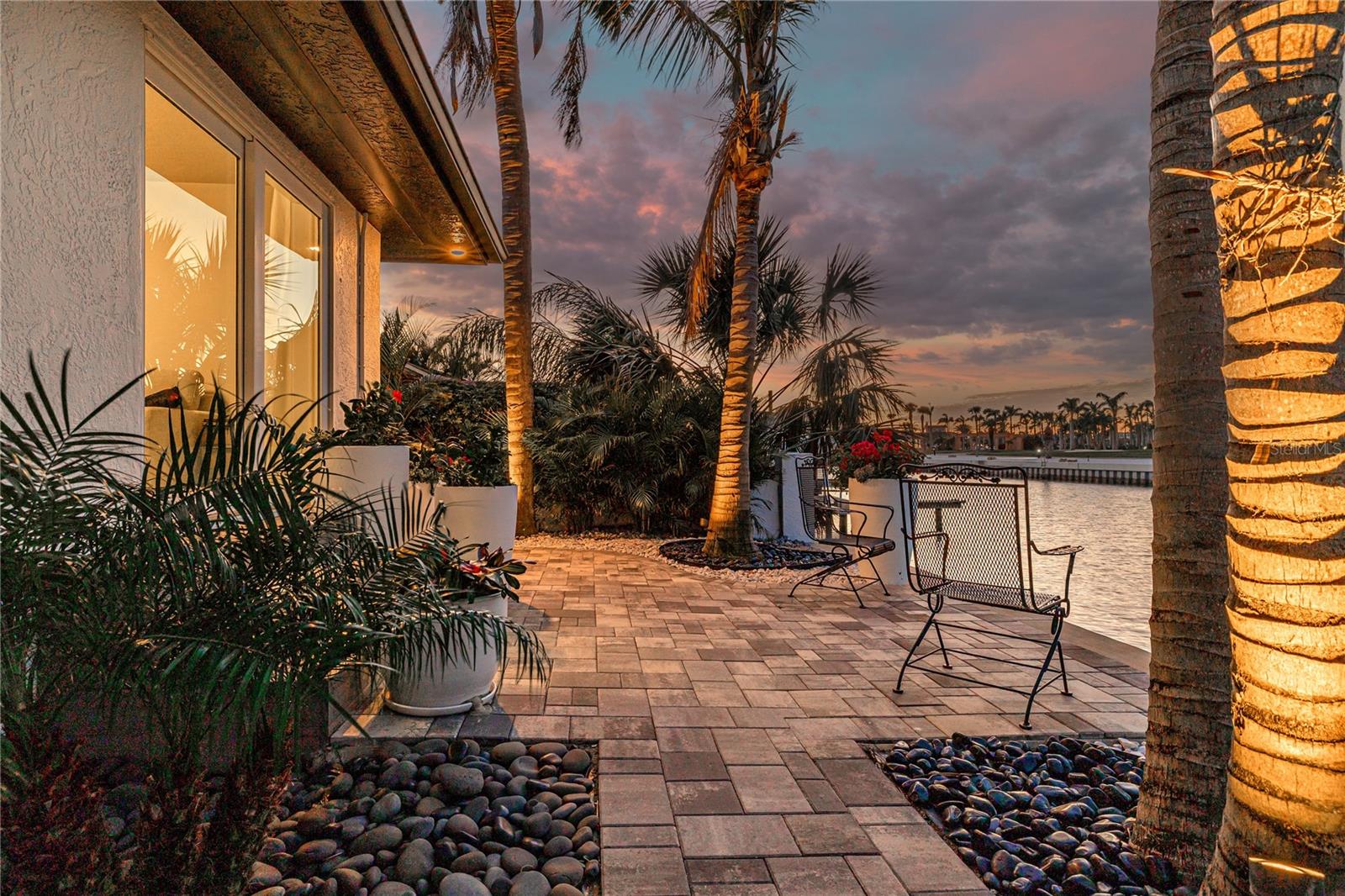 Image 7 of 64 For 4959 58th Avenue S