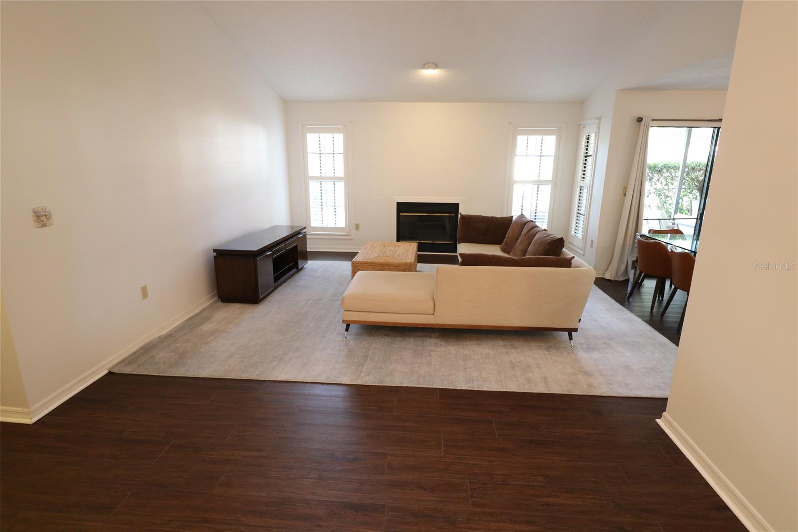 Image 10 of 50 For 5424 Saddlebrook Way
