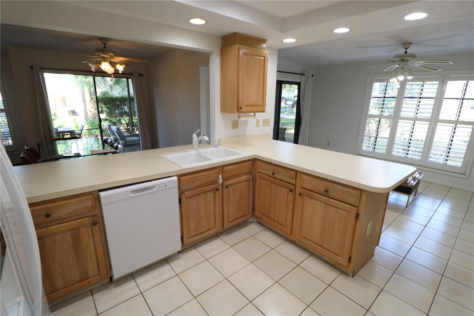 Image 21 of 50 For 5424 Saddlebrook Way