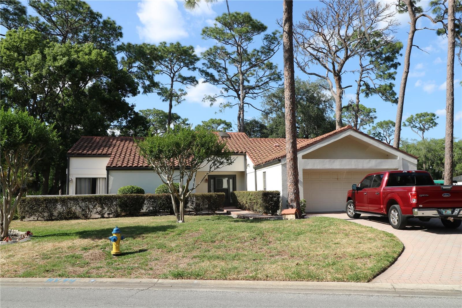 Image 3 of 50 For 5424 Saddlebrook Way