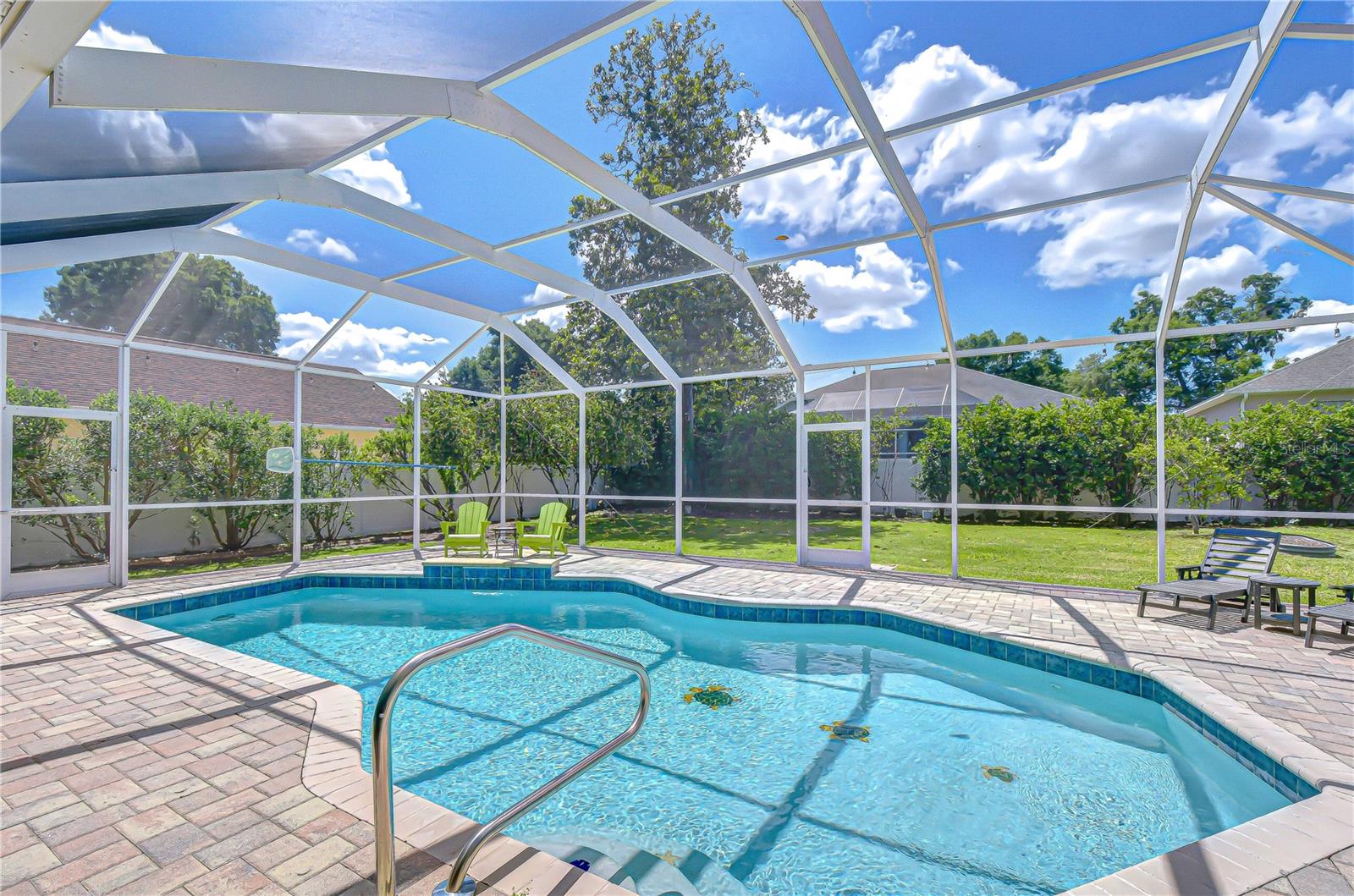 Image 3 of 43 For 2228 Valrico Forest Drive