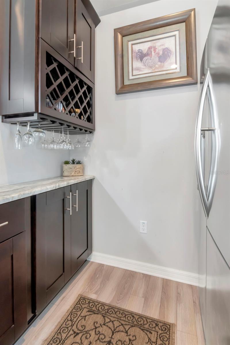 Image 14 of 83 For 6395 Banyan Boulevard 303