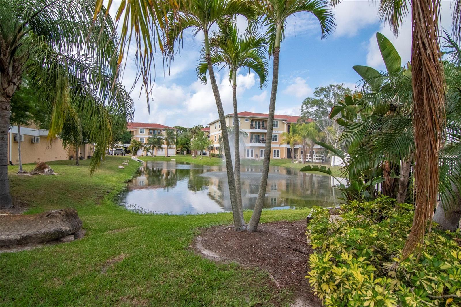 Image 52 of 83 For 6395 Banyan Boulevard 303