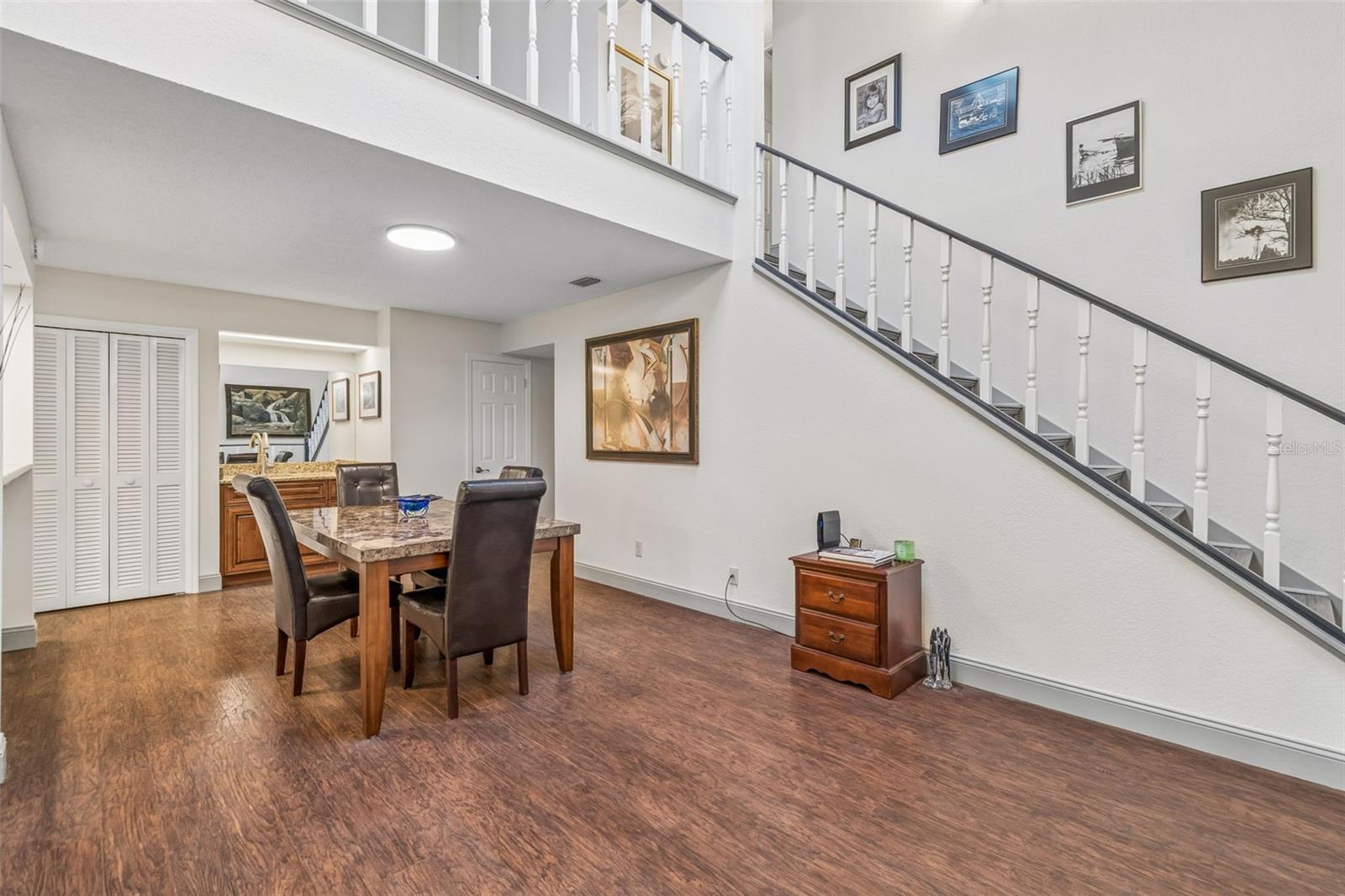 Image 10 of 90 For 2318 Village Green Boulevard