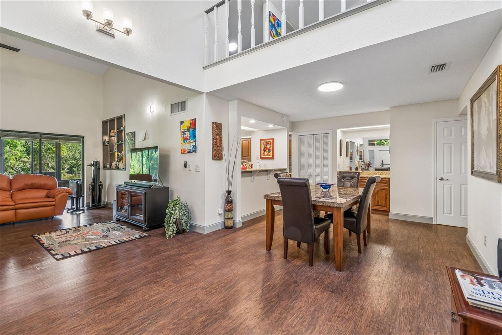 Image 11 of 90 For 2318 Village Green Boulevard