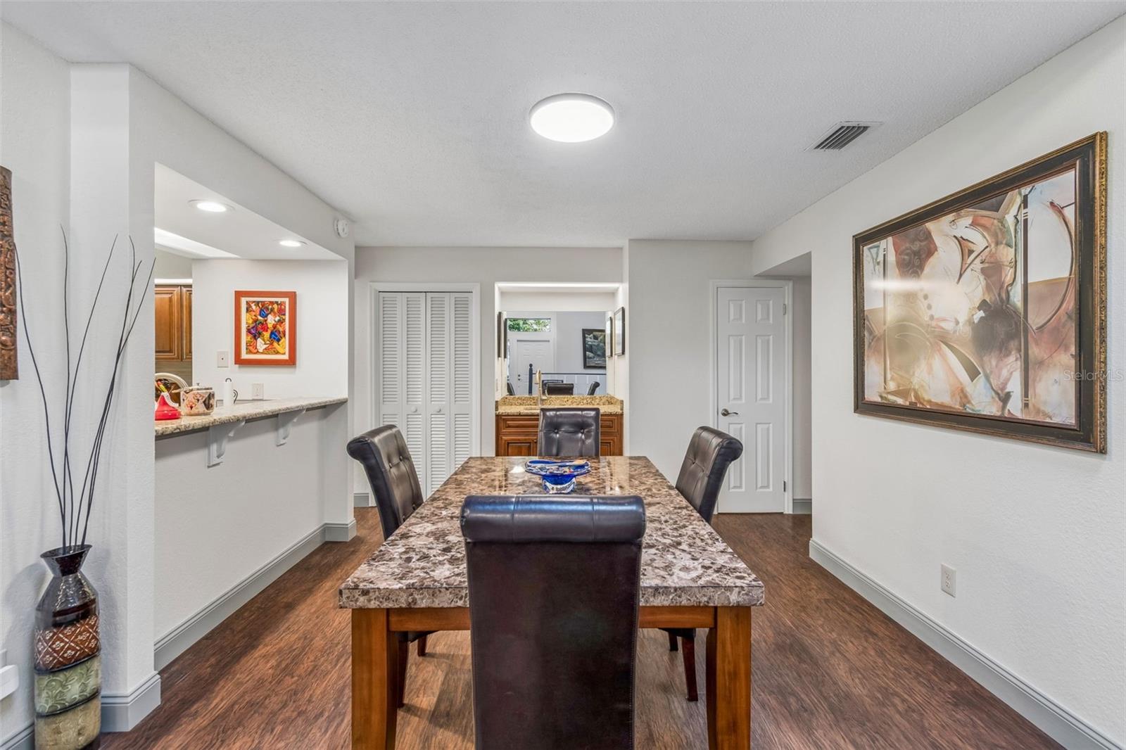 Image 12 of 90 For 2318 Village Green Boulevard