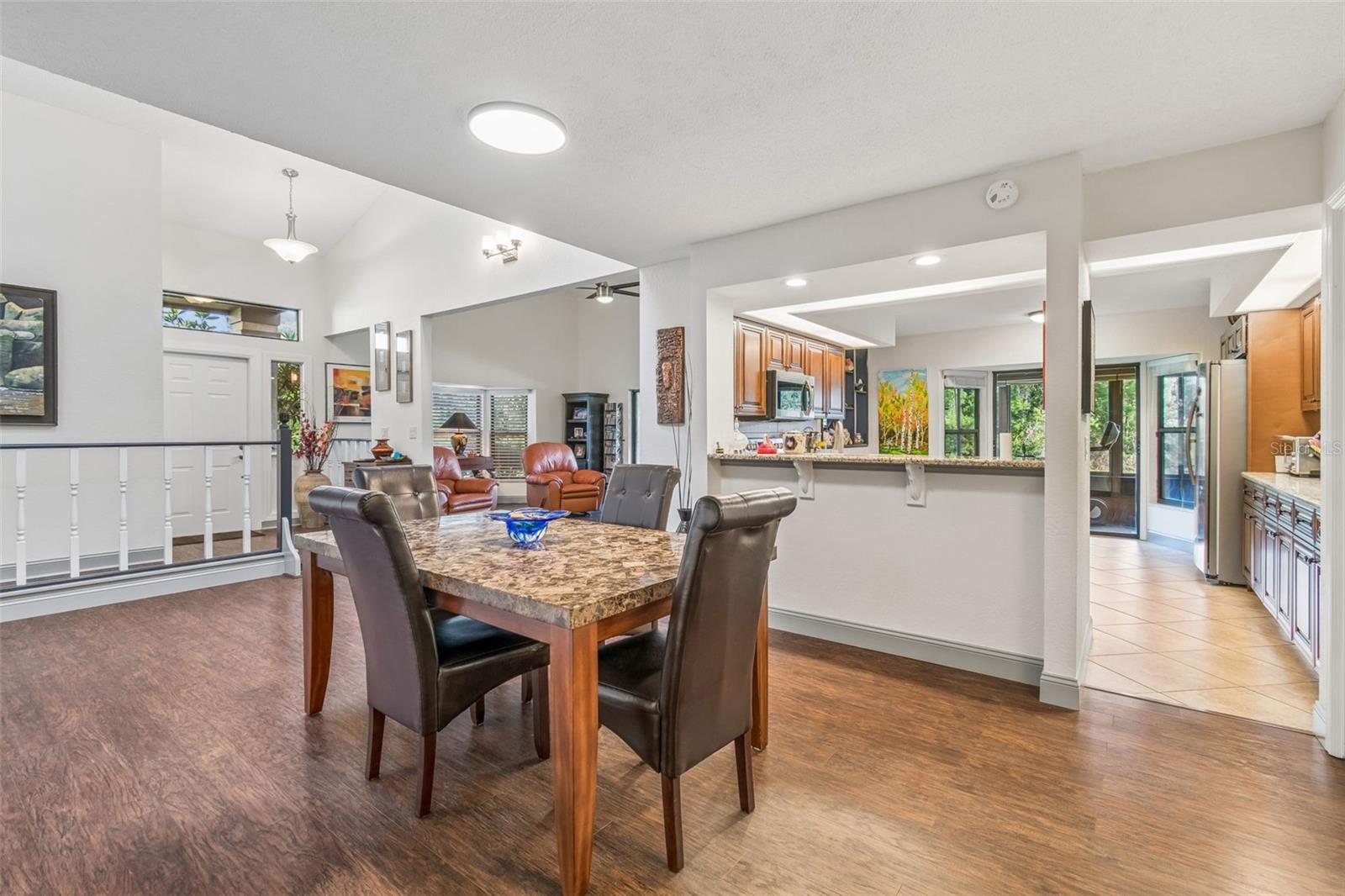 Image 14 of 90 For 2318 Village Green Boulevard