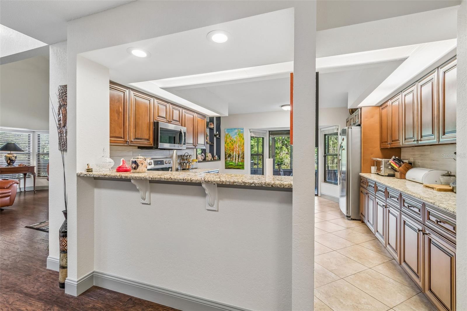 Image 15 of 90 For 2318 Village Green Boulevard