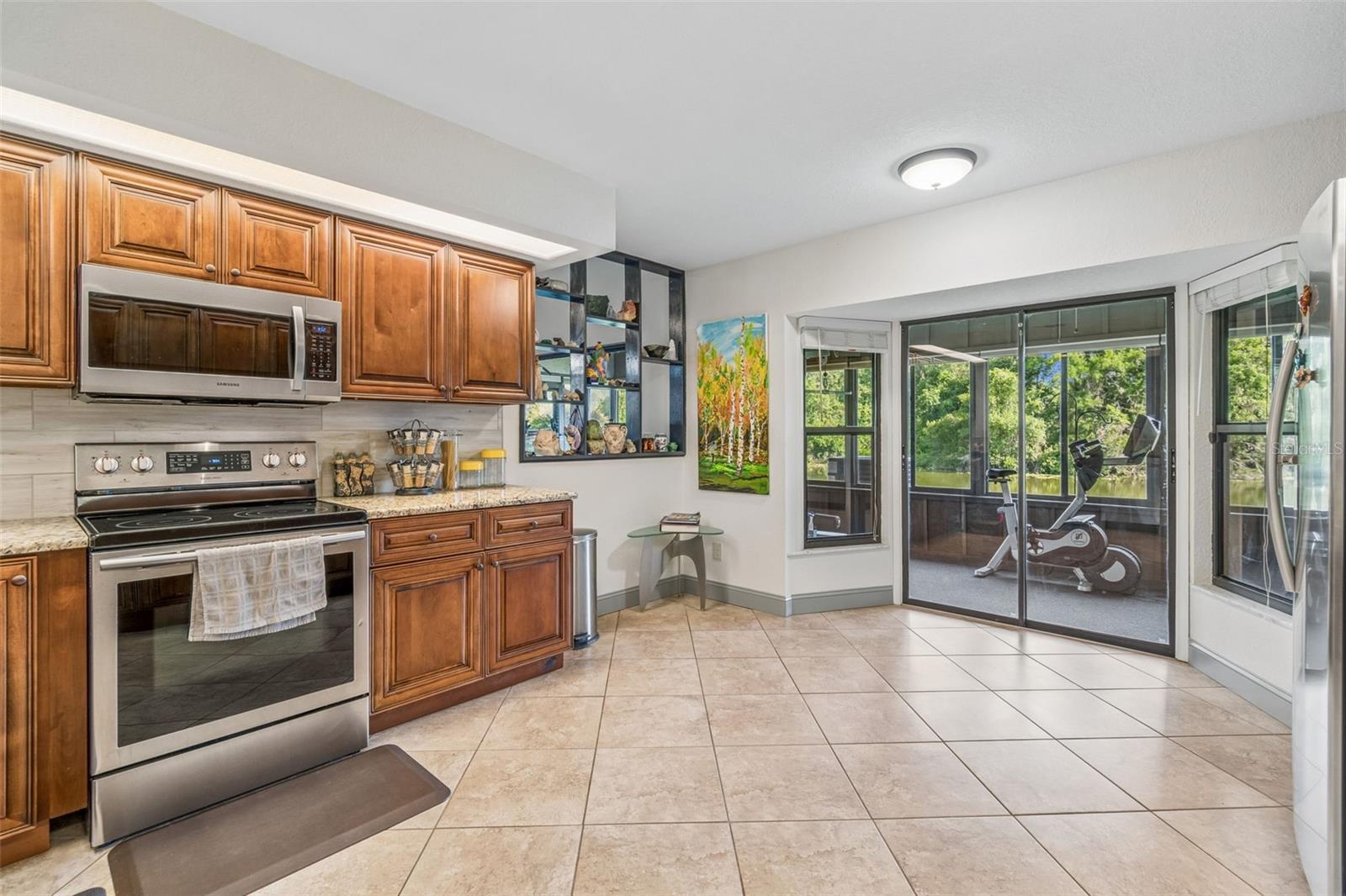 Image 16 of 90 For 2318 Village Green Boulevard