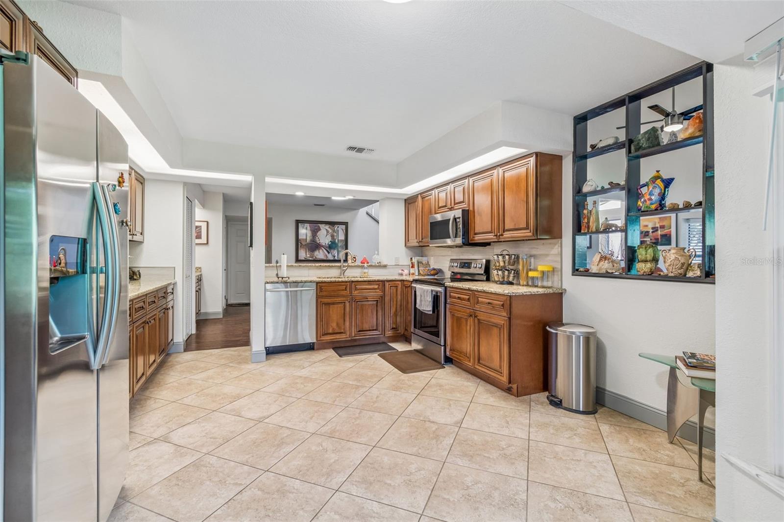 Image 17 of 90 For 2318 Village Green Boulevard