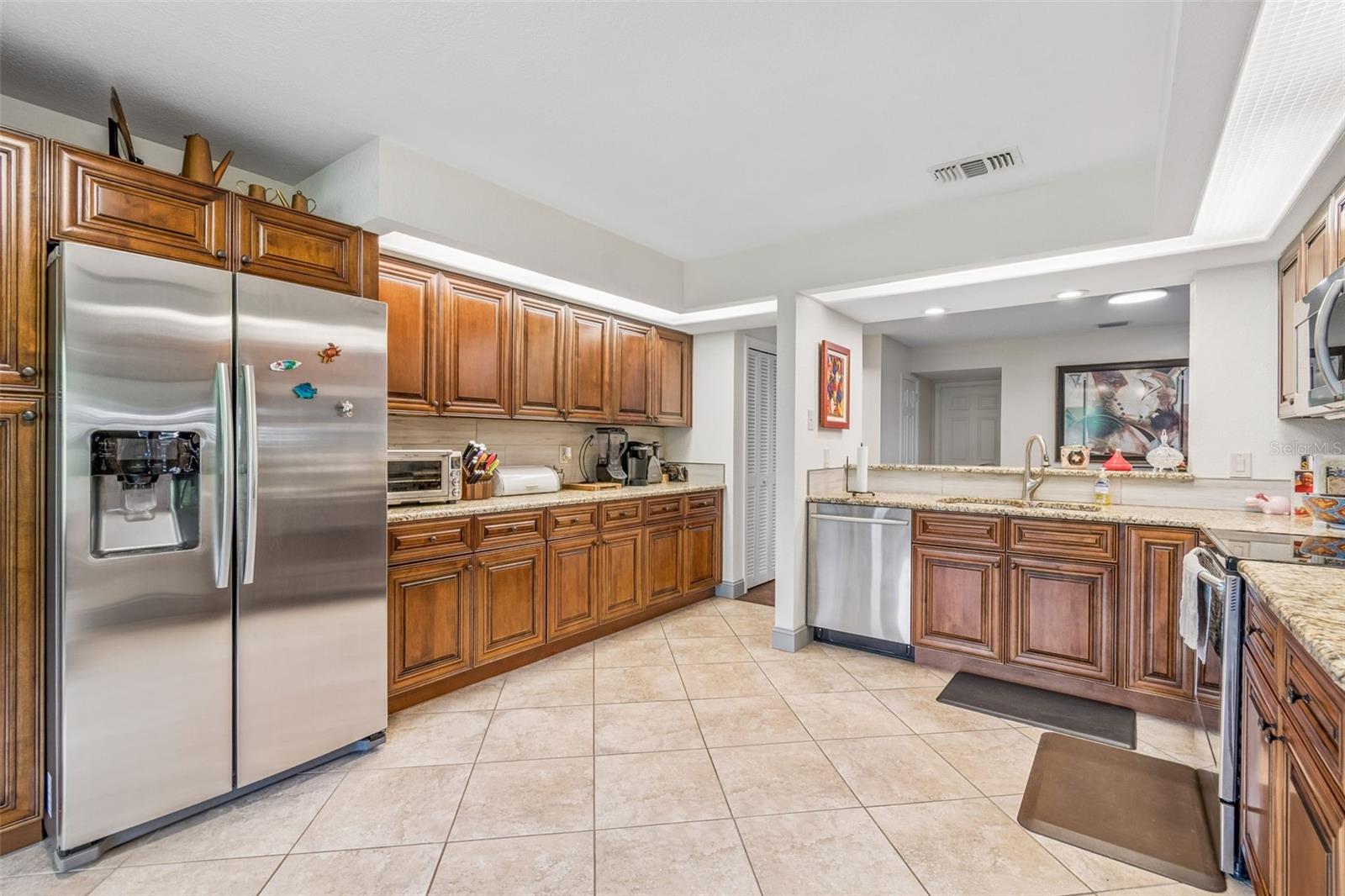 Image 19 of 90 For 2318 Village Green Boulevard