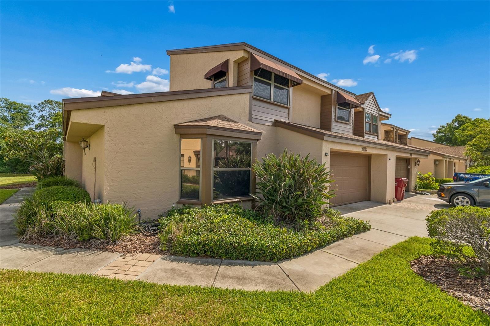 Image 2 of 90 For 2318 Village Green Boulevard