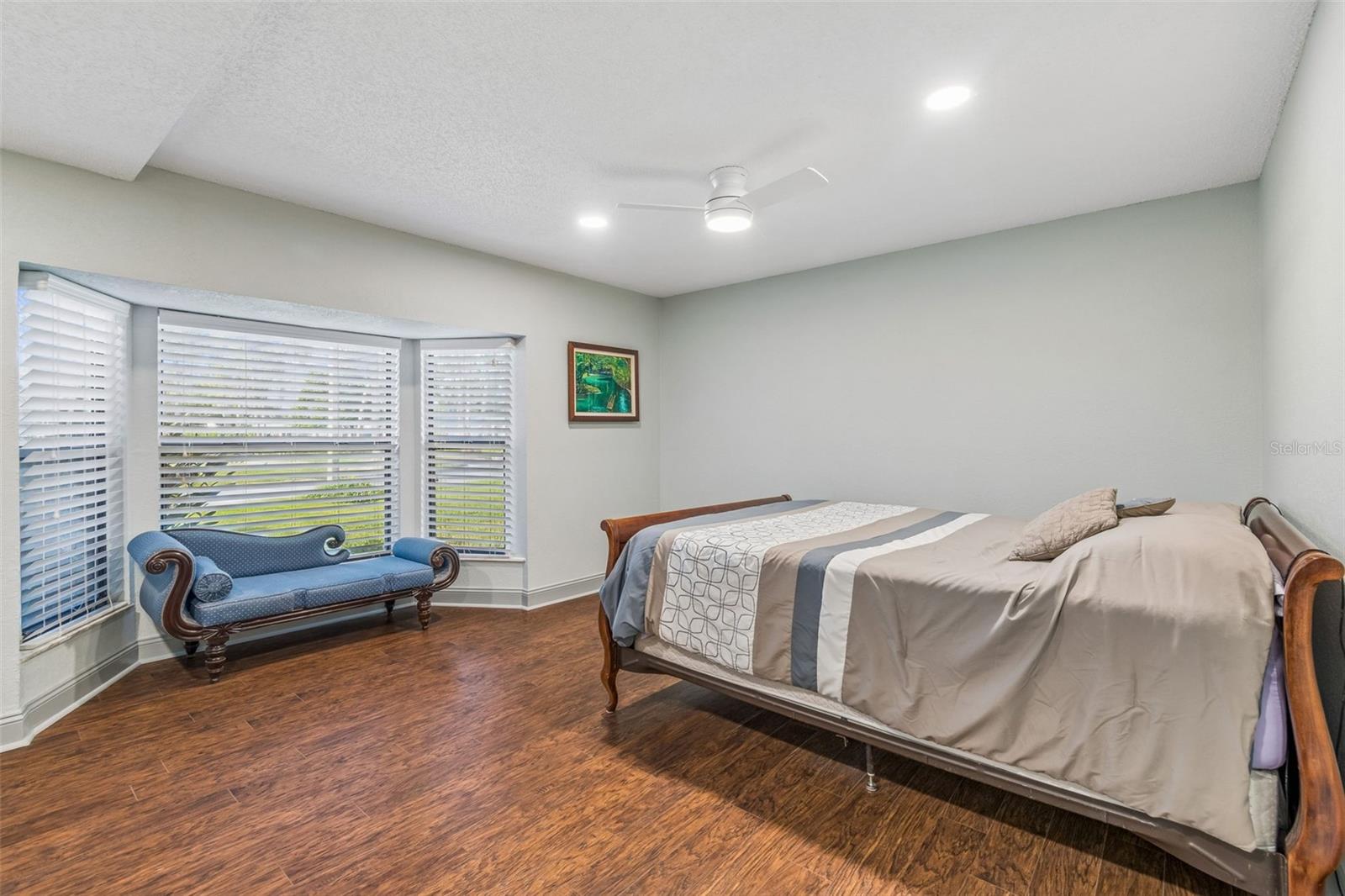 Image 30 of 90 For 2318 Village Green Boulevard