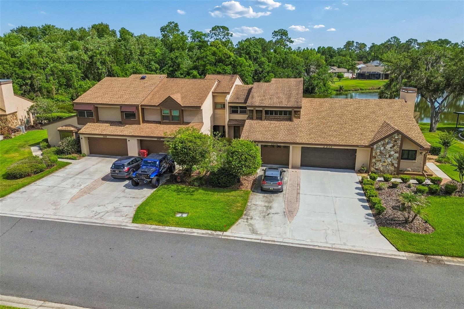Image 63 of 90 For 2318 Village Green Boulevard