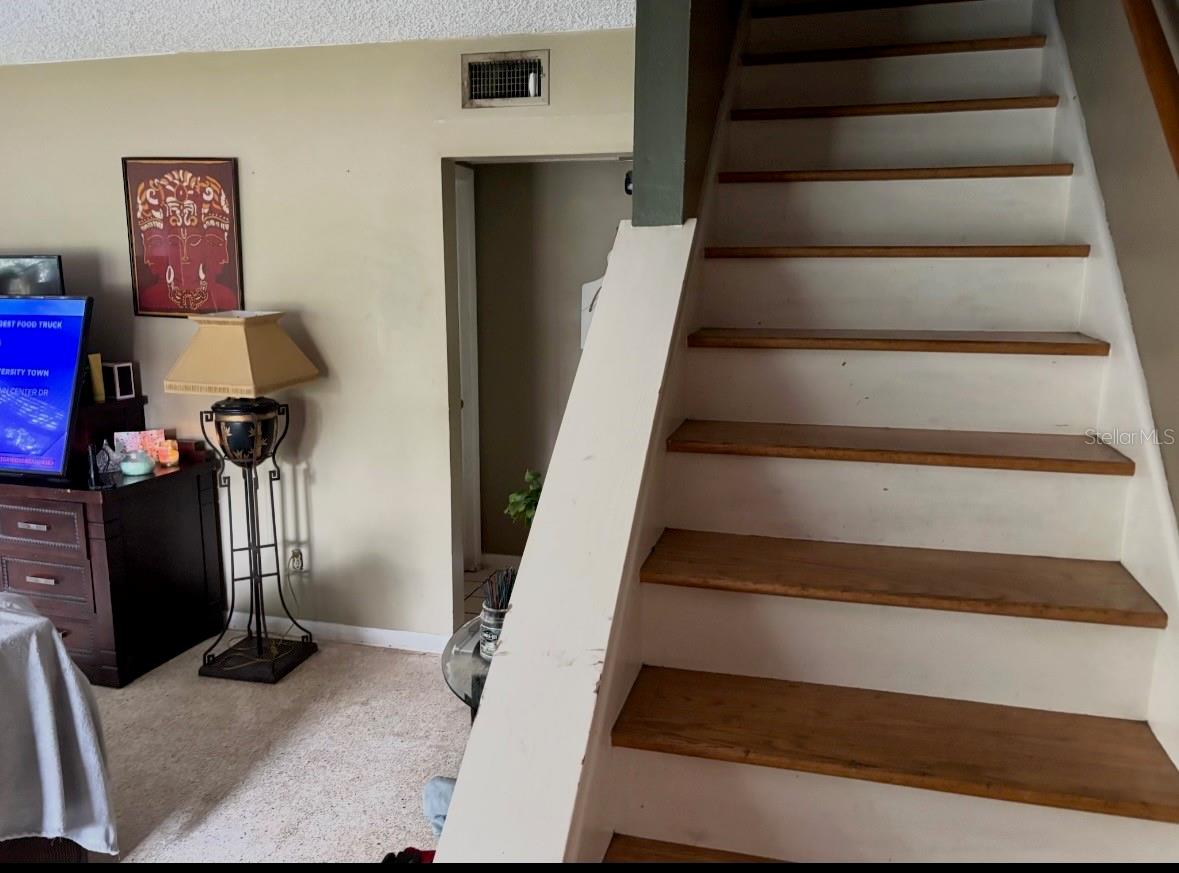 Image 4 of 5 For 12728 83rd Avenue