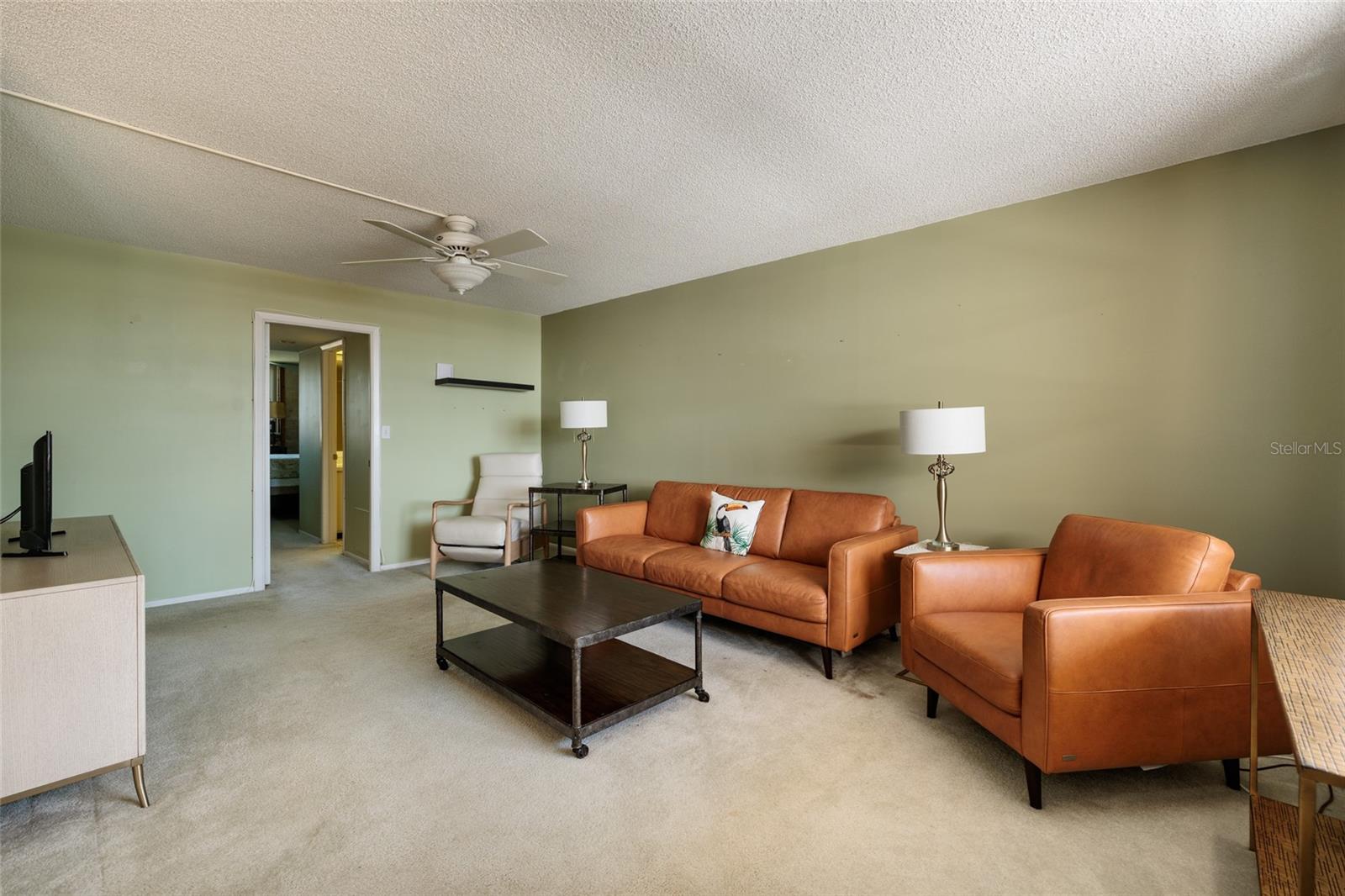 Image 5 of 31 For 4915 Bay Street Ne 331