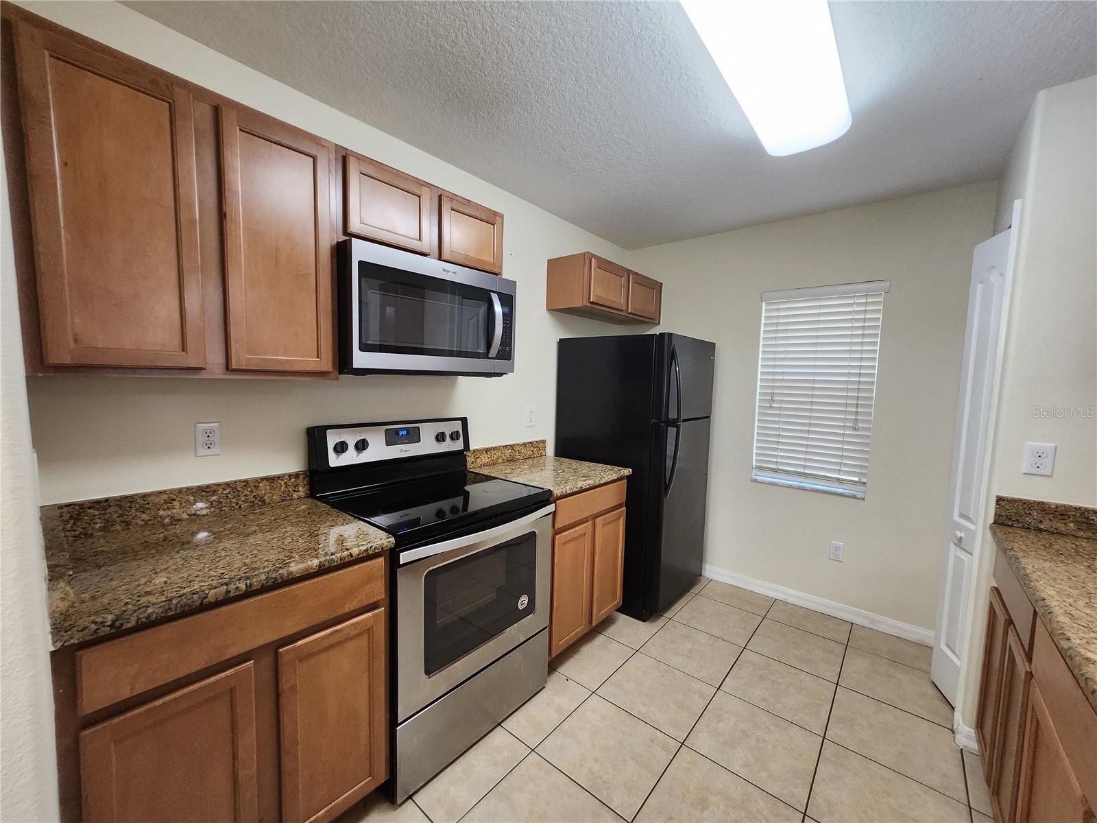 Image 7 of 25 For 10932 Keys Gate Drive