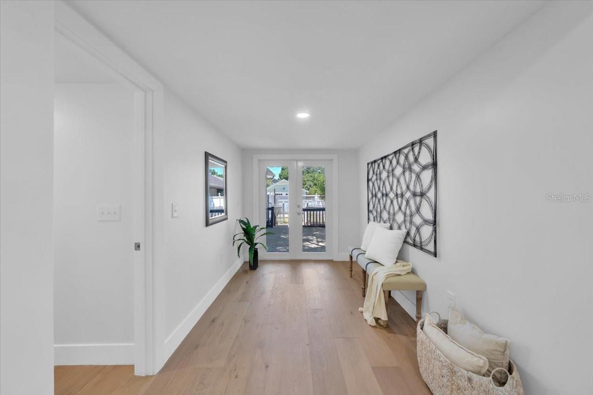 Image 37 of 65 For 1110 12th Street N