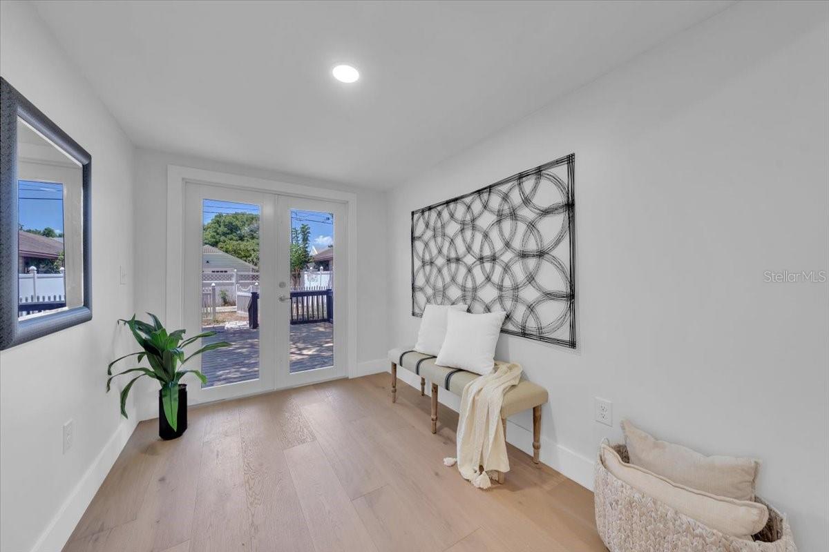 Image 38 of 65 For 1110 12th Street N
