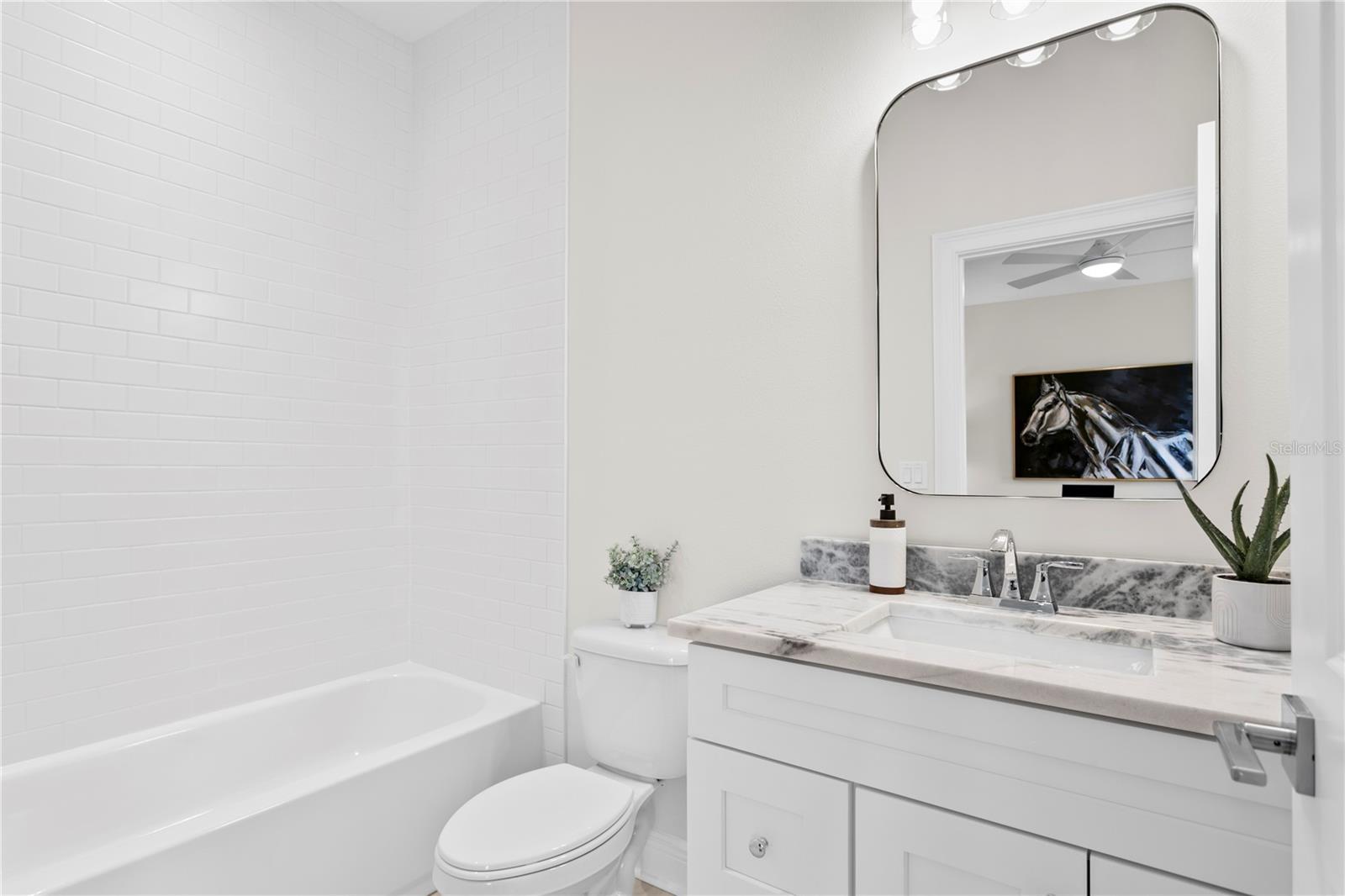 Image 29 of 40 For 208 Frances Avenue 3