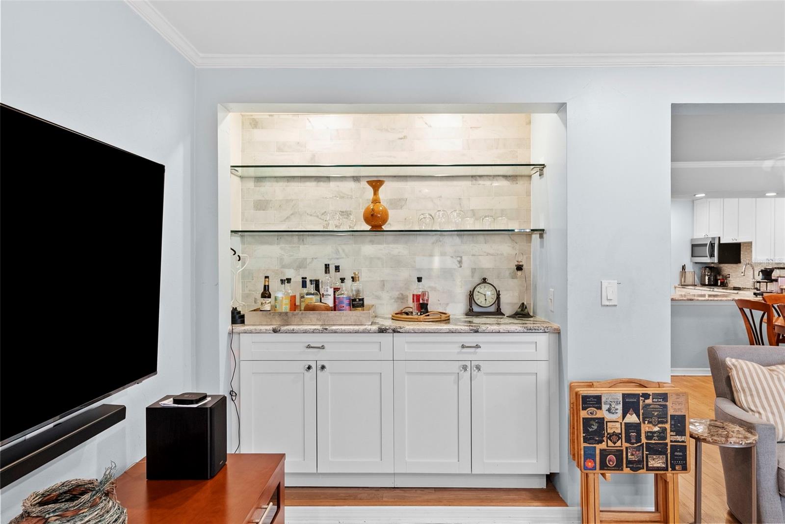 Image 11 of 68 For 5009 Elberon Street