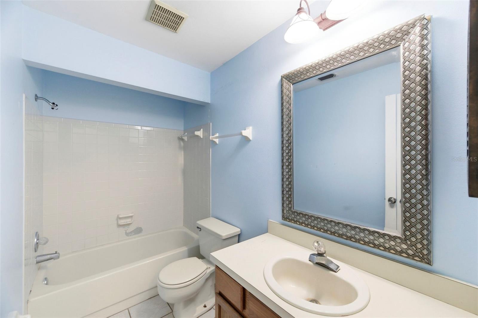 Image 36 of 42 For 4012 Huxford Court
