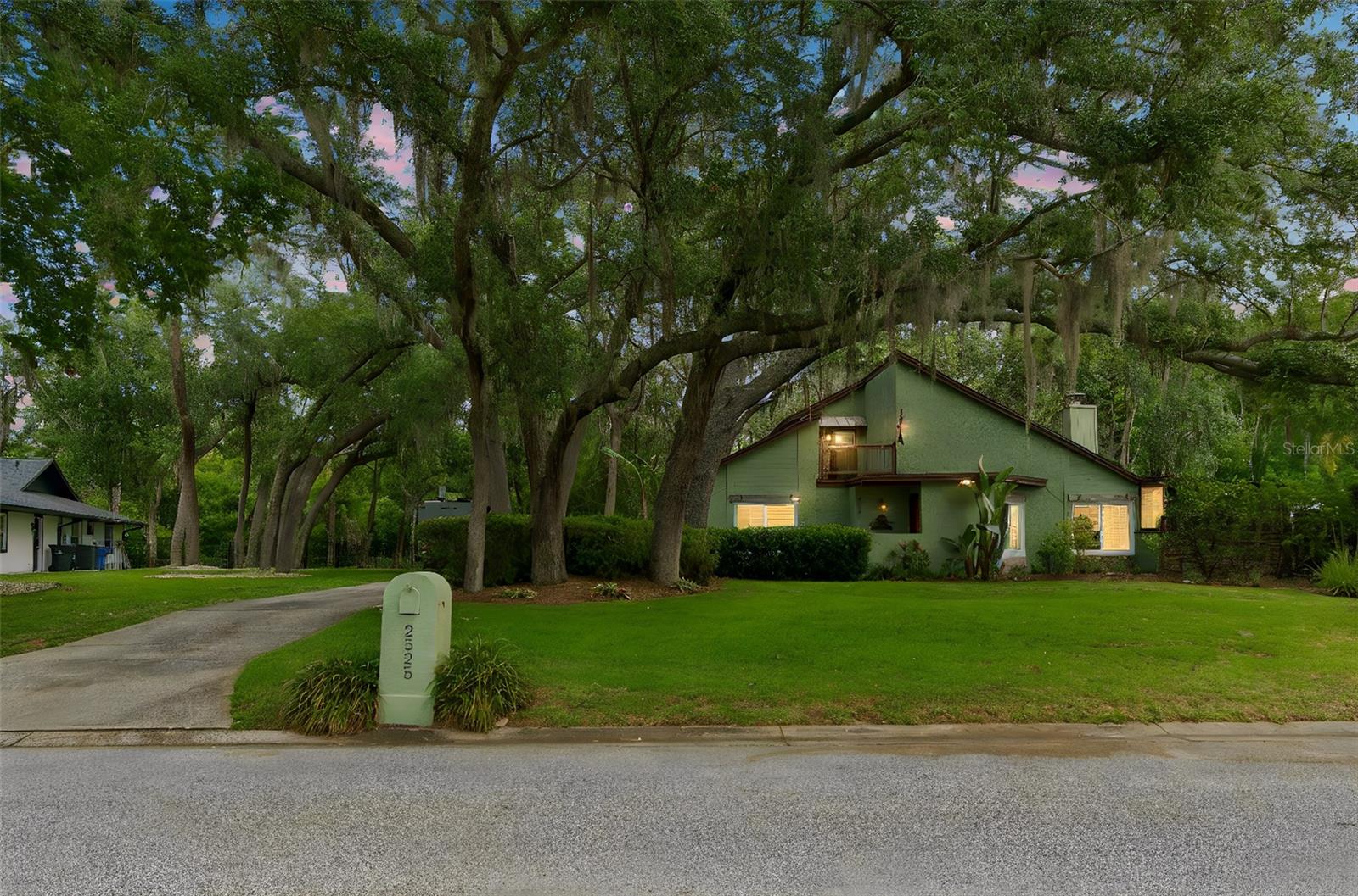 Image 13 of 73 For 2525 Victarra Circle