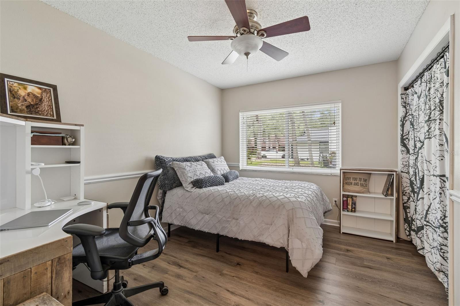 Image 22 of 73 For 2525 Victarra Circle