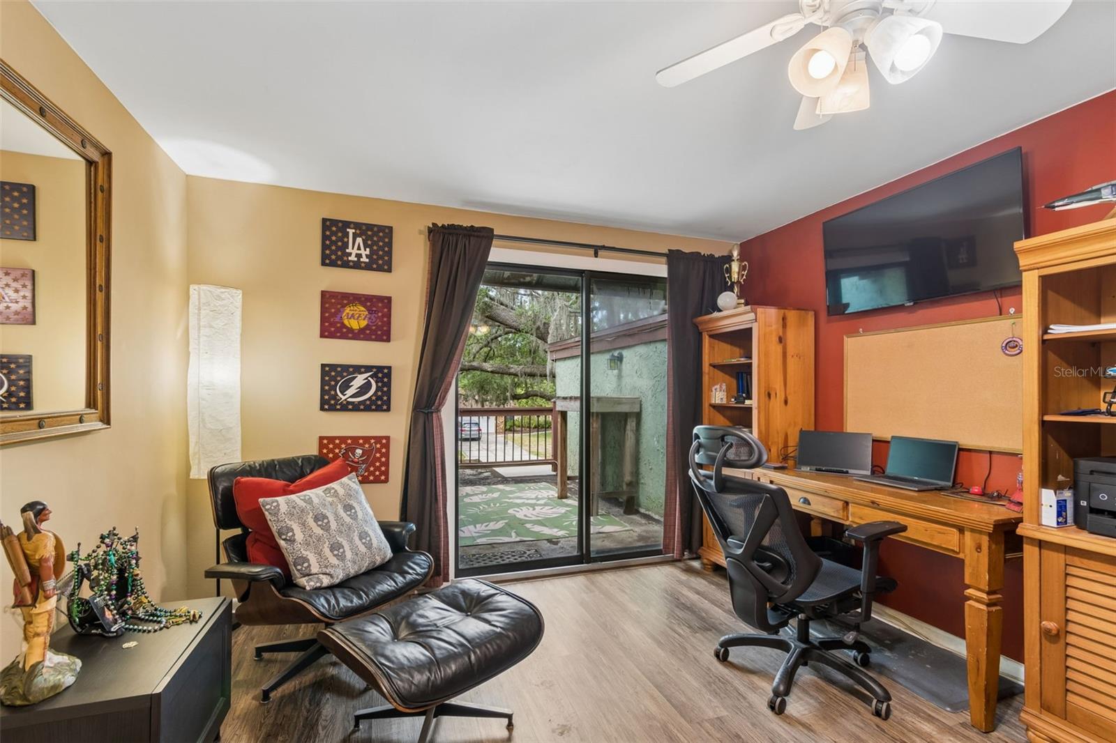 Image 38 of 73 For 2525 Victarra Circle