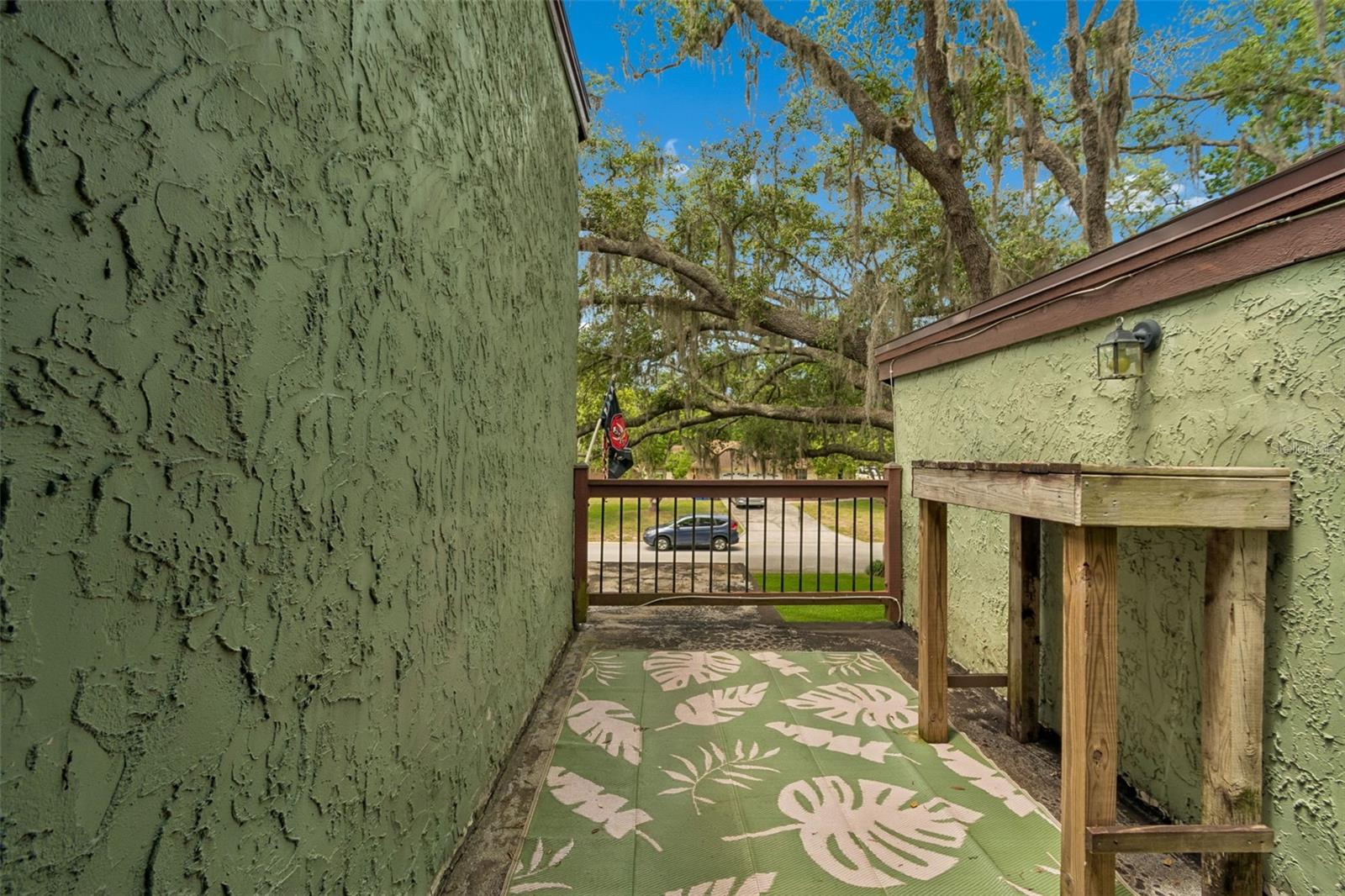 Image 41 of 73 For 2525 Victarra Circle