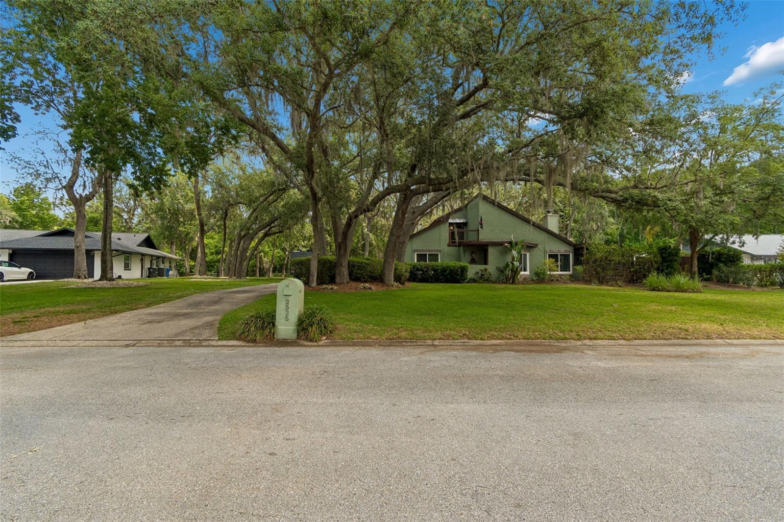 Image 44 of 73 For 2525 Victarra Circle