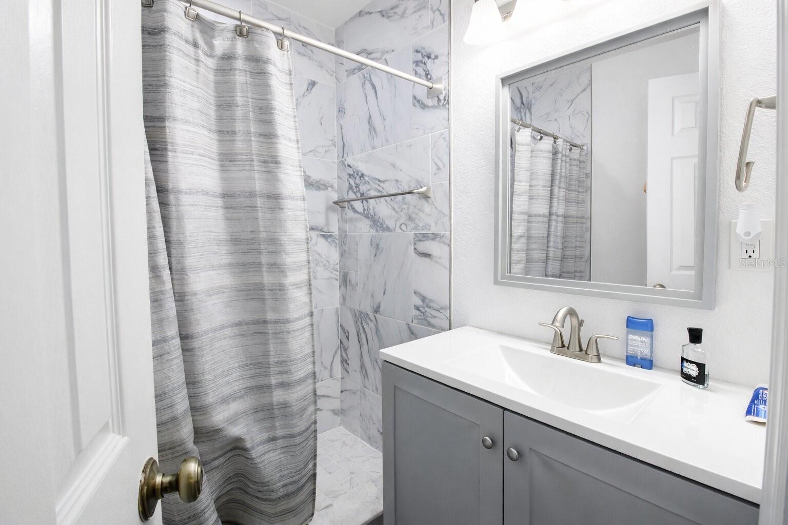Image 24 of 27 For 4581 21st Avenue N