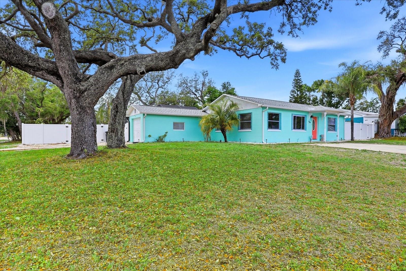 Details for 712 Glenwood Avenue, CLEARWATER, FL 33756