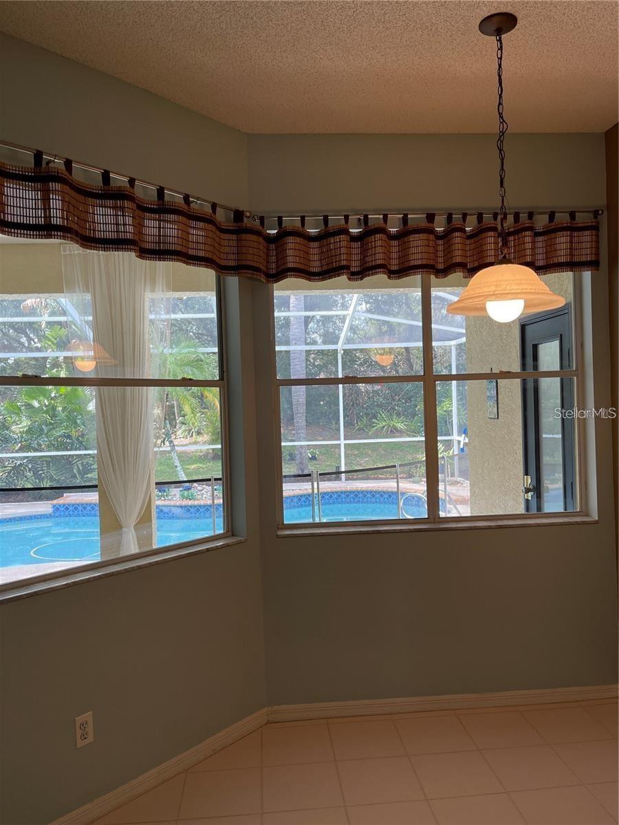 Image 7 of 17 For 4918 Willow Ridge Terrace