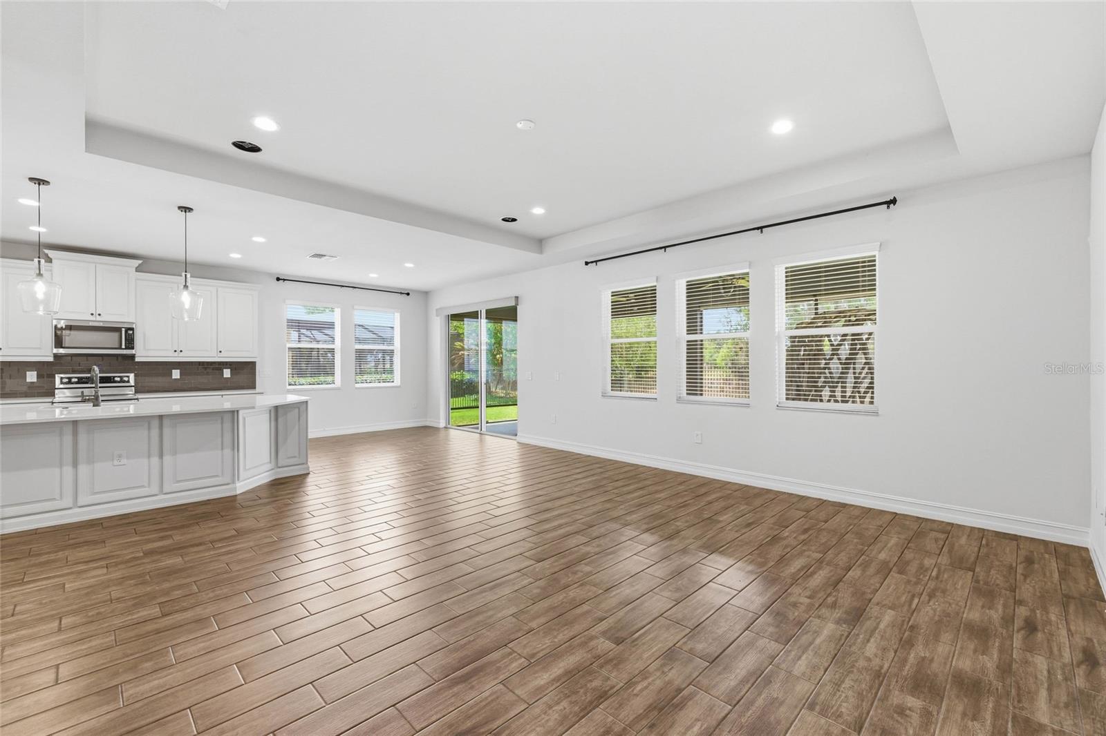 Image 13 of 47 For 33140 Azalea Ridge Drive