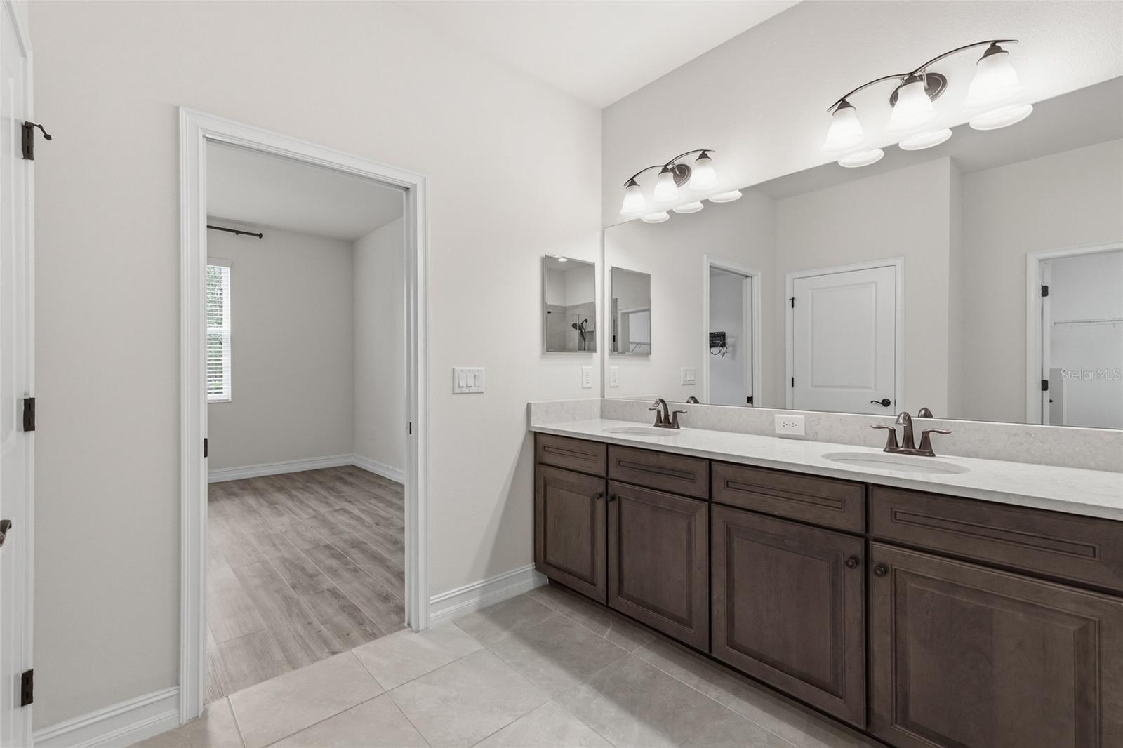 Image 16 of 47 For 33140 Azalea Ridge Drive