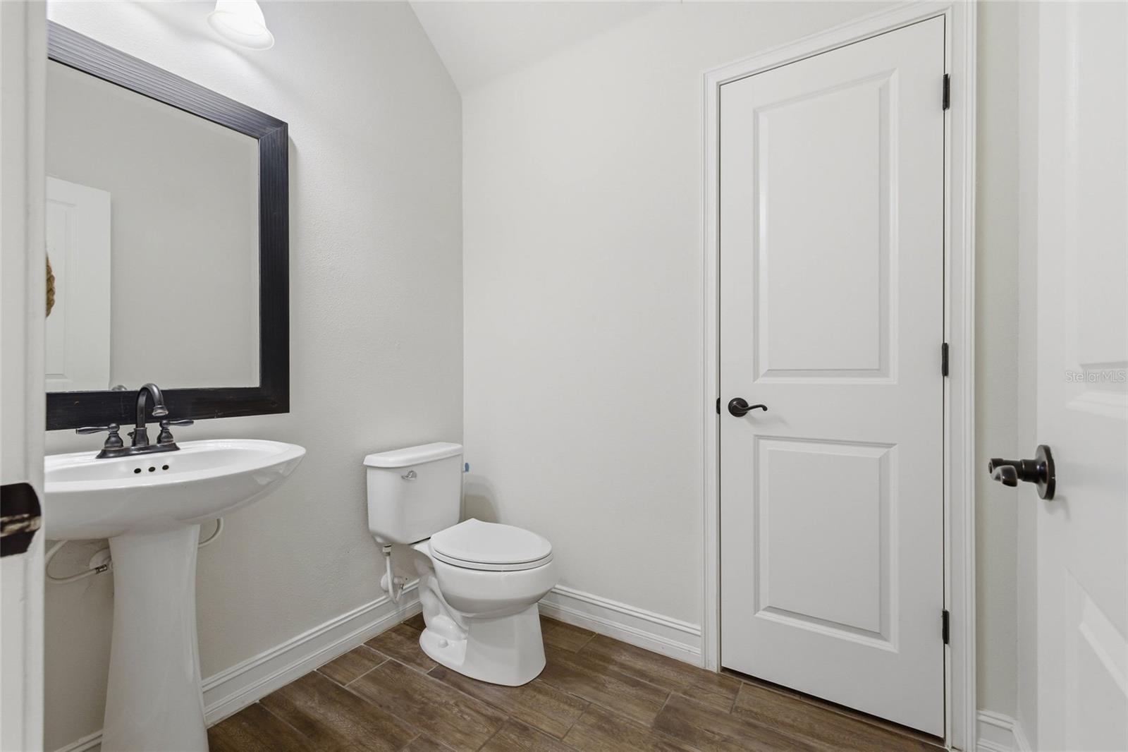 Image 21 of 47 For 33140 Azalea Ridge Drive