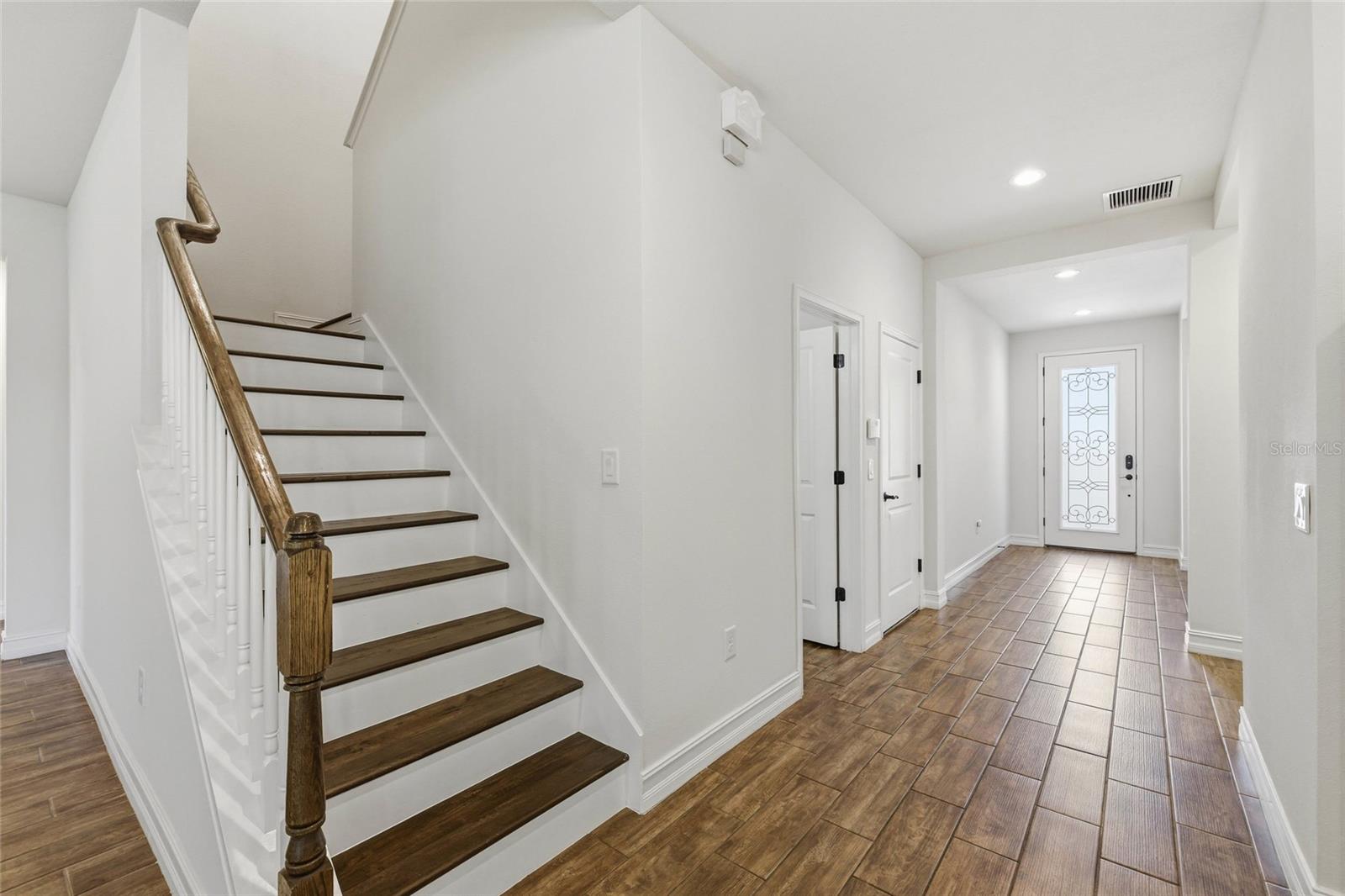 Image 22 of 47 For 33140 Azalea Ridge Drive