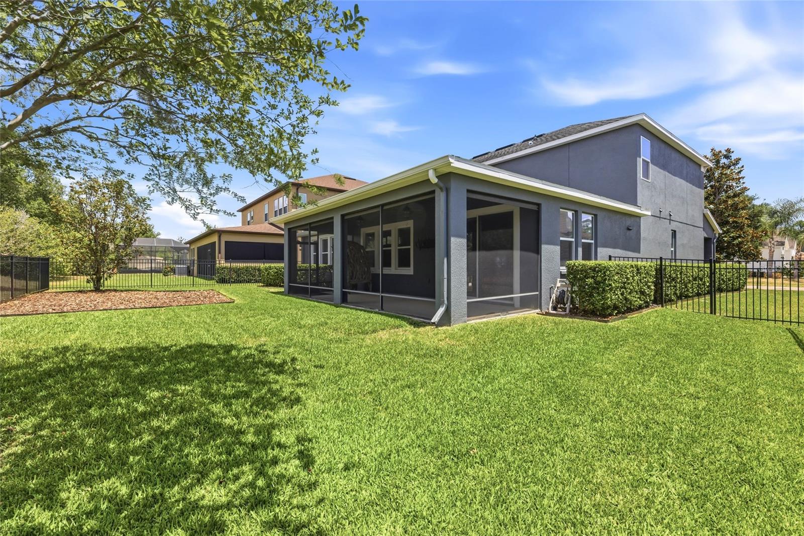 Image 37 of 47 For 33140 Azalea Ridge Drive