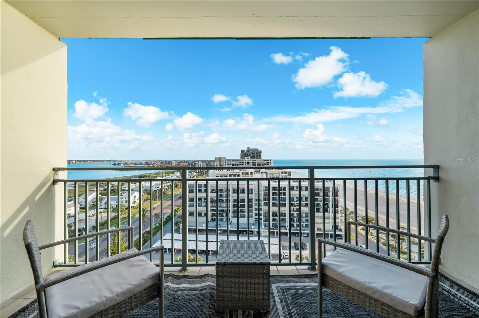 Image 26 of 85 For 1380 Gulf Boulevard Ph 5