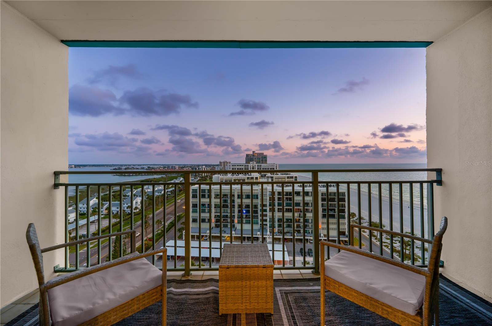 Image 29 of 85 For 1380 Gulf Boulevard Ph 5
