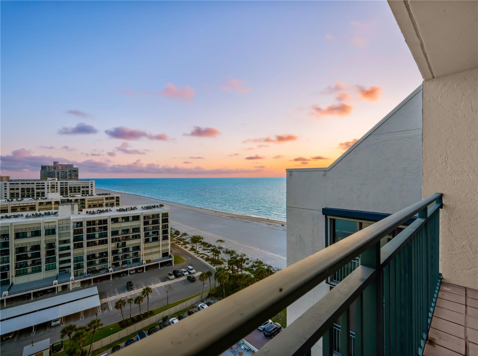 Image 52 of 85 For 1380 Gulf Boulevard Ph 5