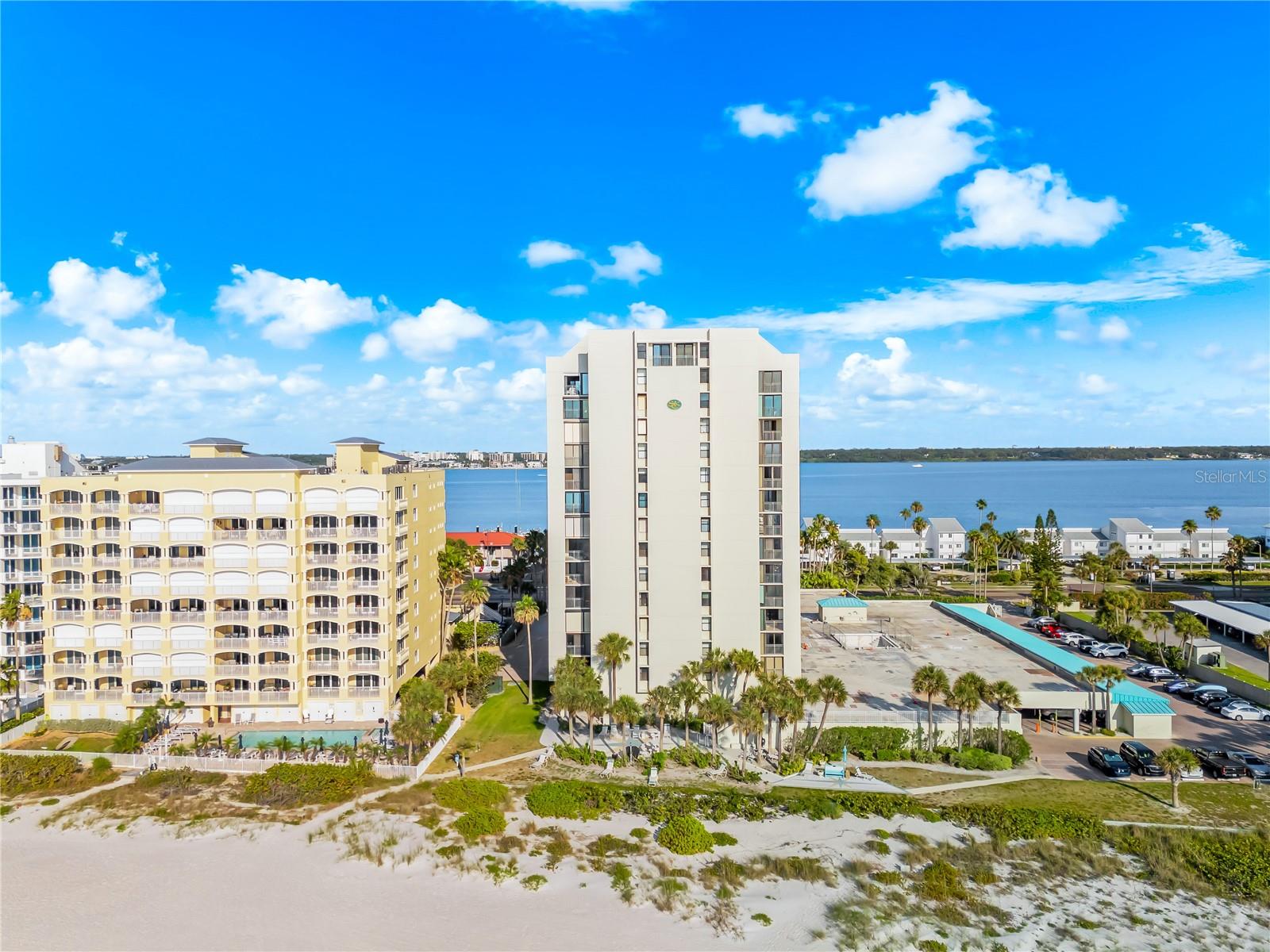 Image 69 of 85 For 1380 Gulf Boulevard Ph 5