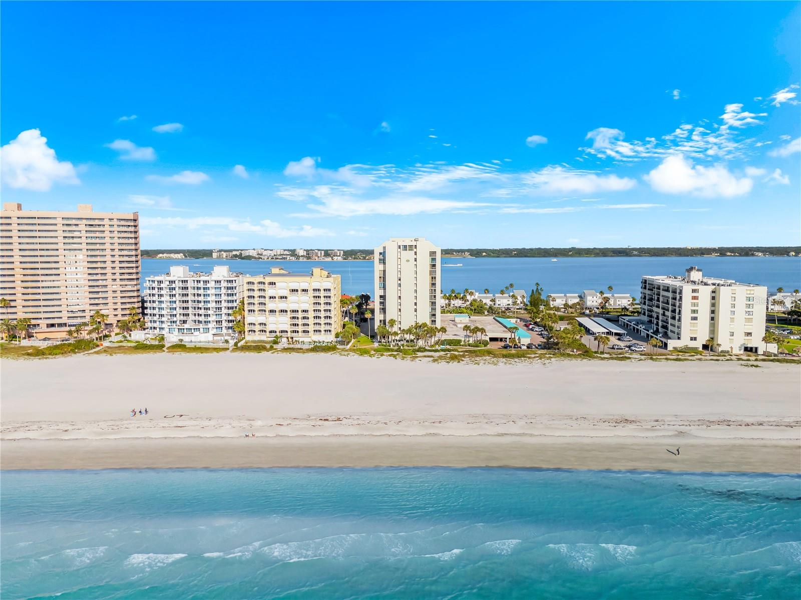 Image 71 of 85 For 1380 Gulf Boulevard Ph 5
