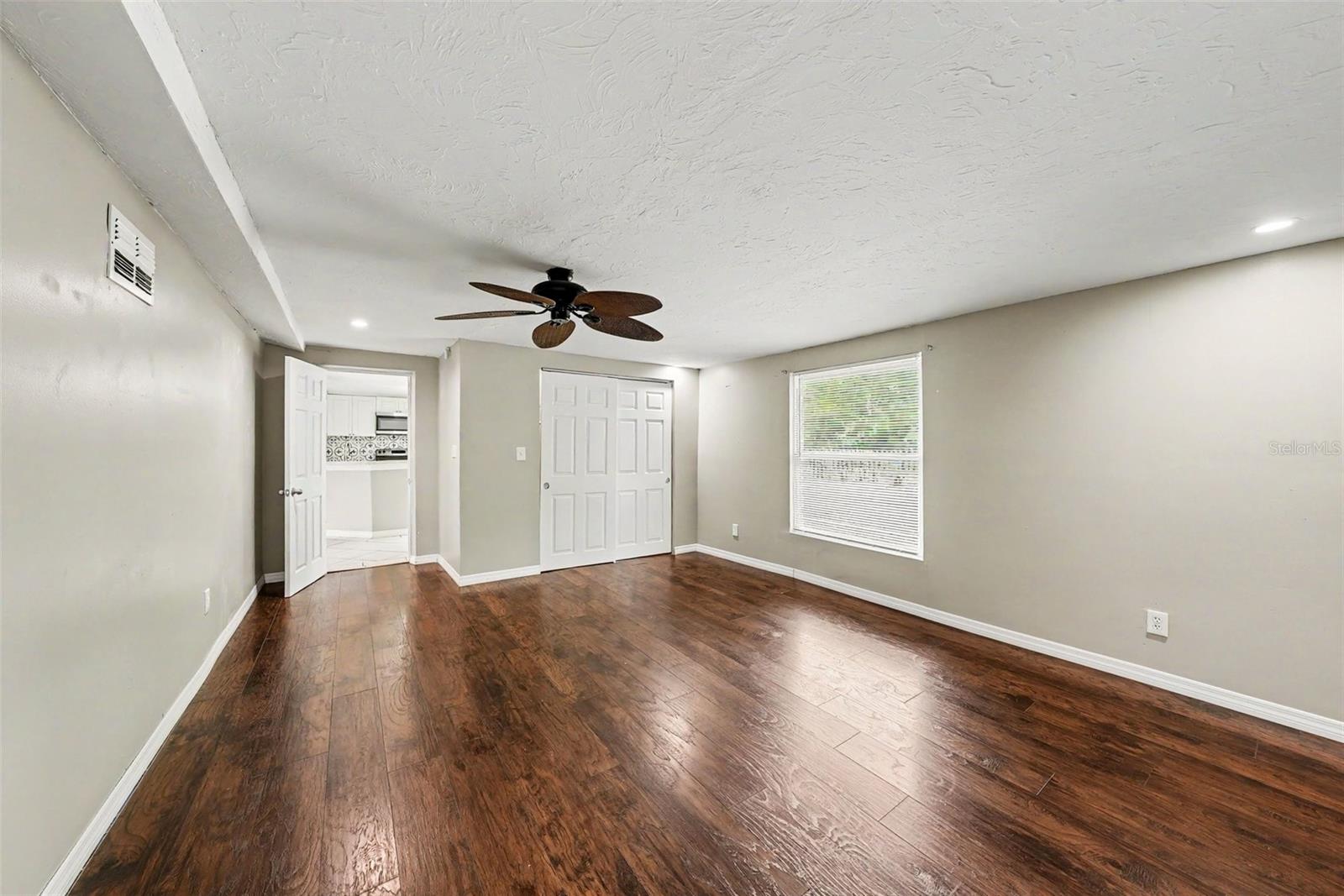 Image 15 of 32 For 6145 Maplewood Drive